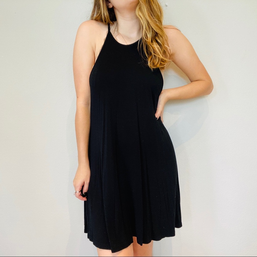 CLEARANCE black flowy tank dress - Picture 4 of 7